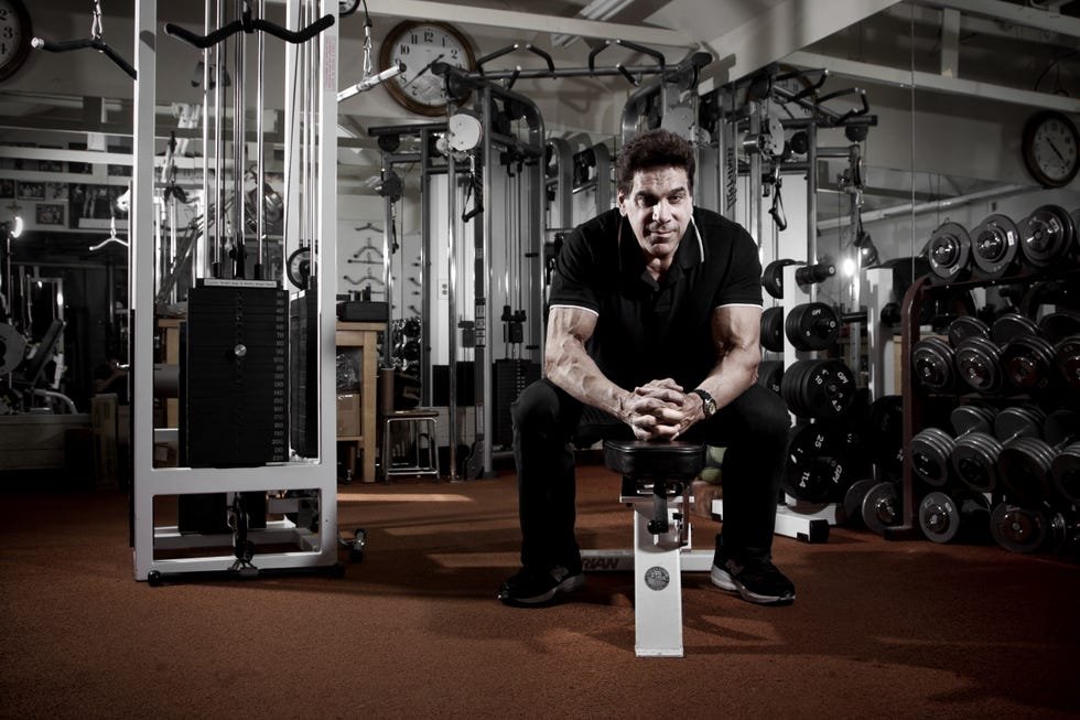 Lou Ferrigno Still Boasts a Hulking Physique at 74 – These Rules Help Him Maintain Strength and Size